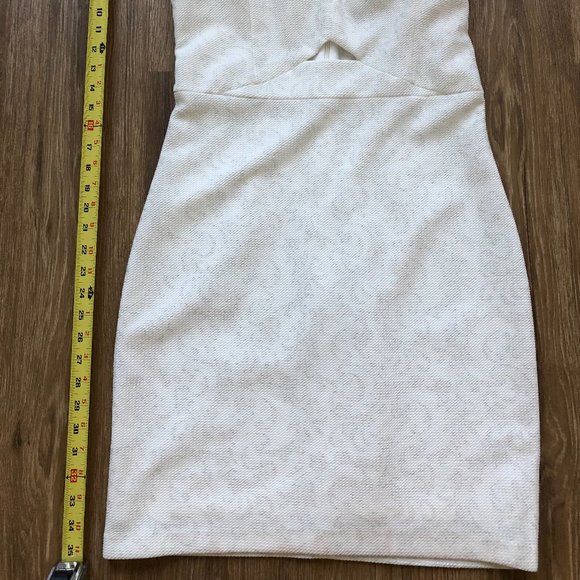 Guess: Cut-Out Bodycon White Dress - Picture 6 of 10